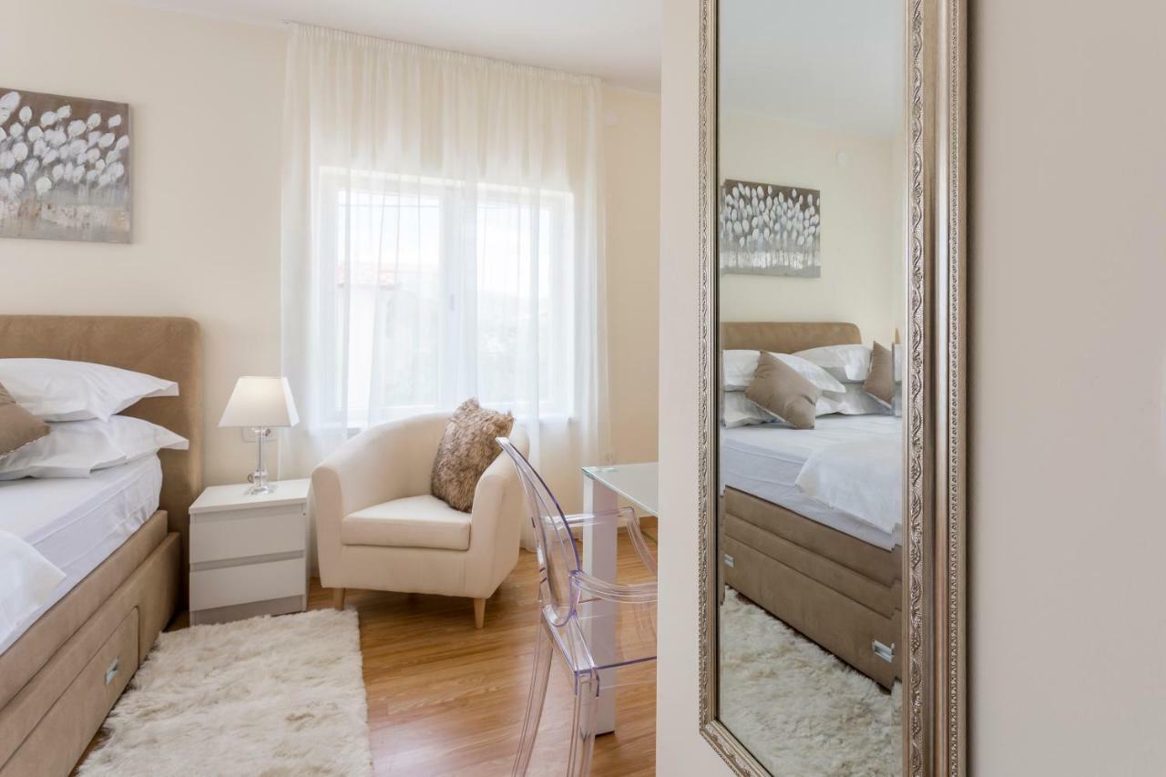 Mise Luxury Apartments Kaštela Εξωτερικό φωτογραφία