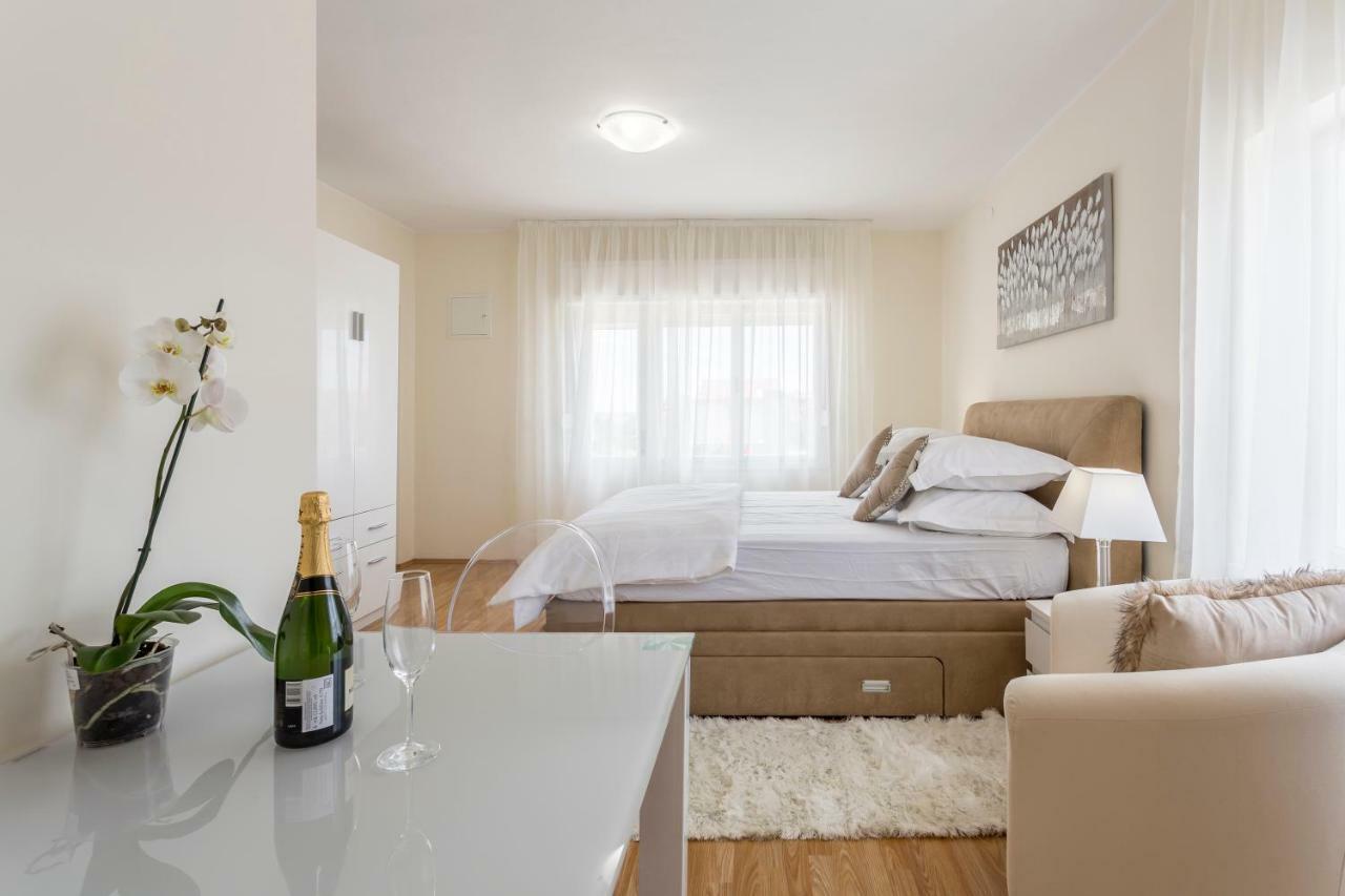 Mise Luxury Apartments Kaštela Εξωτερικό φωτογραφία
