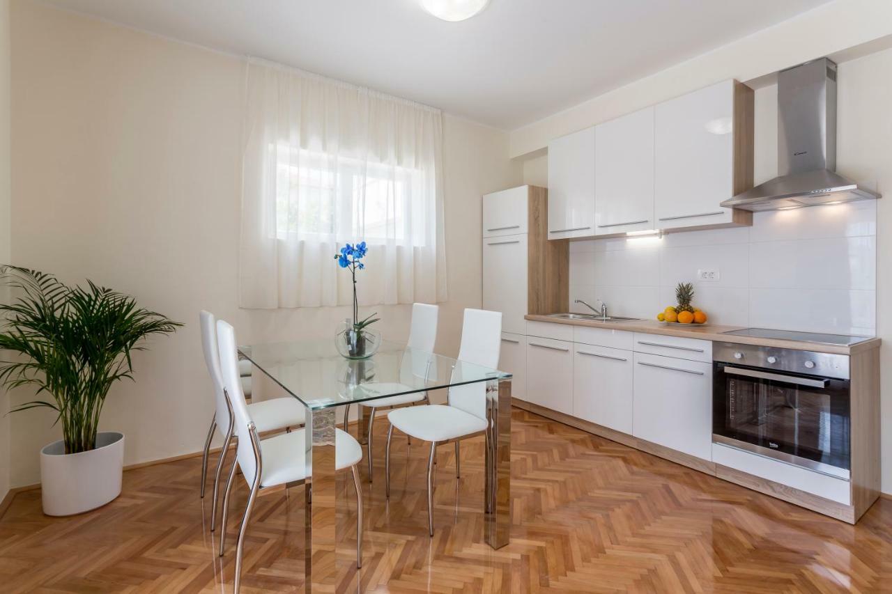 Mise Luxury Apartments Kaštela Εξωτερικό φωτογραφία