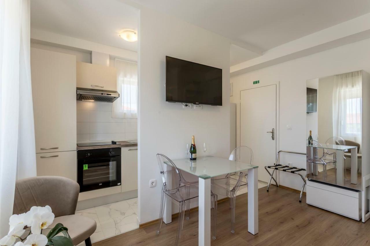 Mise Luxury Apartments Kaštela Εξωτερικό φωτογραφία